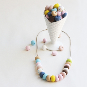 The patisserie necklace